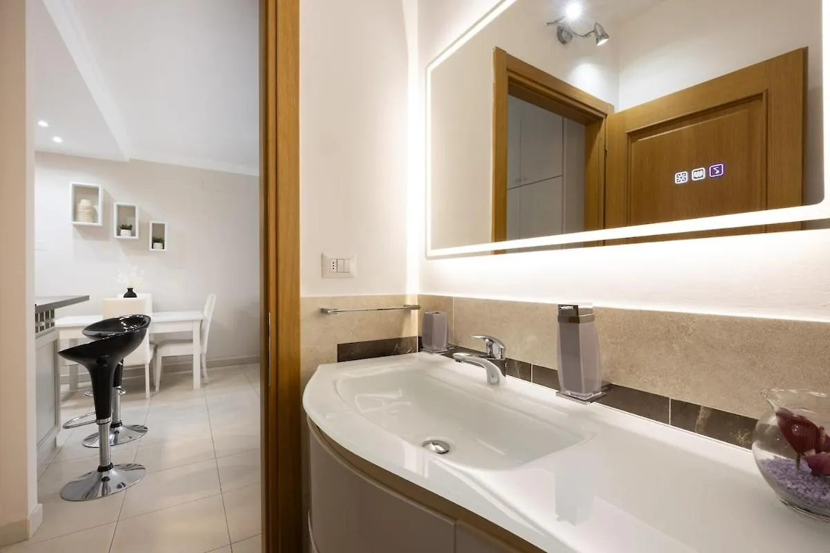 La Casa Di Nonna Ester Rome Apartment